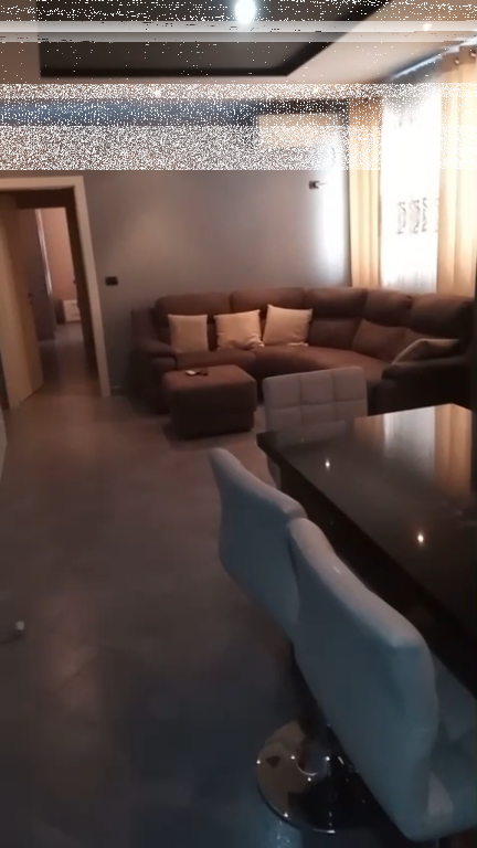 Apartament 2+1, unaza e re!