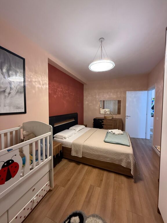 Apartament 1+1+Ballkon mr qira - Rruga e Barrikadave