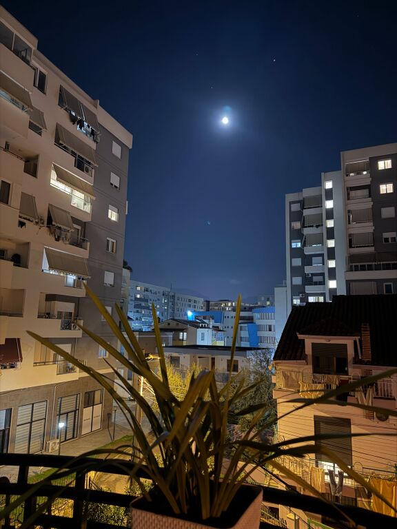 1+1 Appartamento + Parcheggio Privato | Totalmente Rinnovato |  – Comune di Parigi