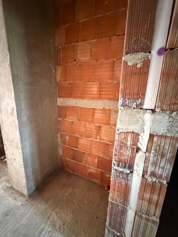 Occasione appartamento 1+1 in vendita presso la residenza kodra e diellit 2