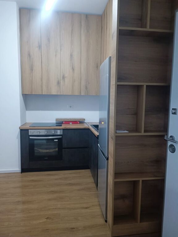 Tirane, jepet me qera nga Pronari, pa-komision apartament 1+1+Ballkon Kati 2, 54 m² (Rr. Dalip Topi 1040 Tiranë)