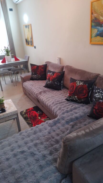 Apartment 1+1 for rent Komuna Parisit 450 Euro