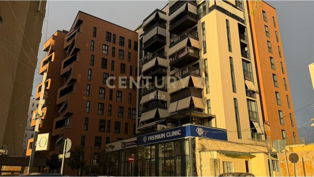 Apartment 3+1+2 for sale at Kosovarve Street