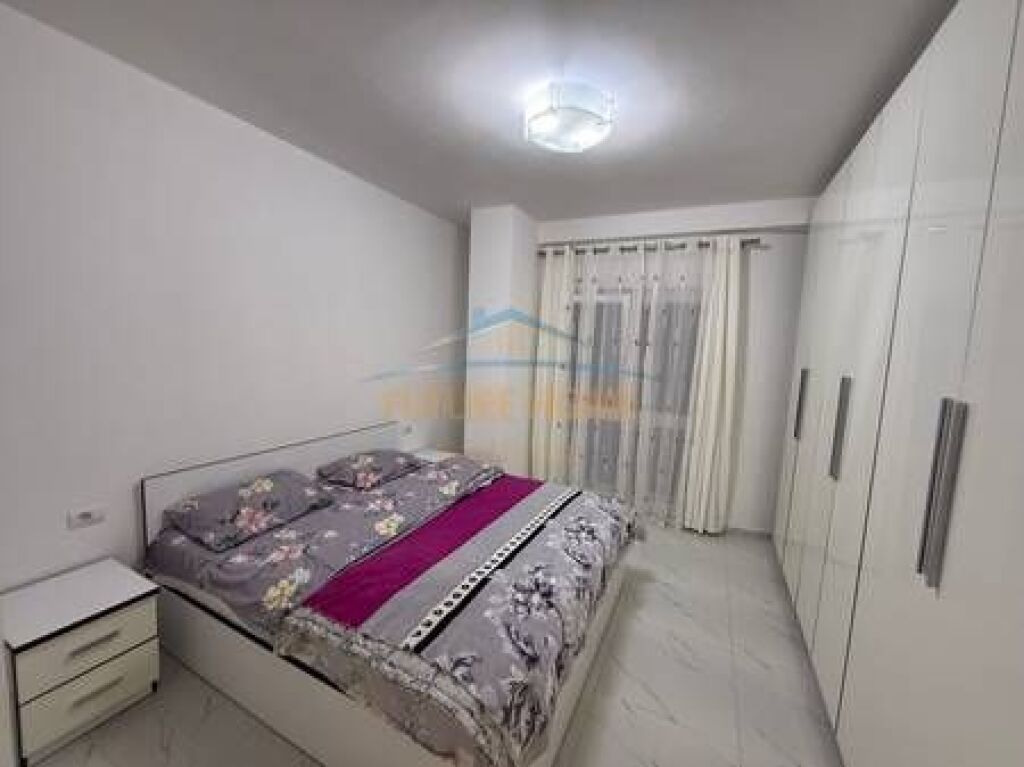 Affitto, Appartamento 1+1, Zogu i Zi, Tirane.