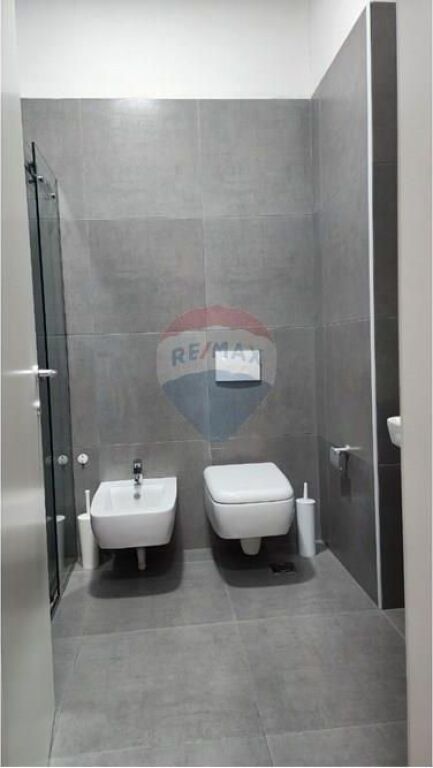 1+1+posto auto in affitto al Complesso Delijorgji