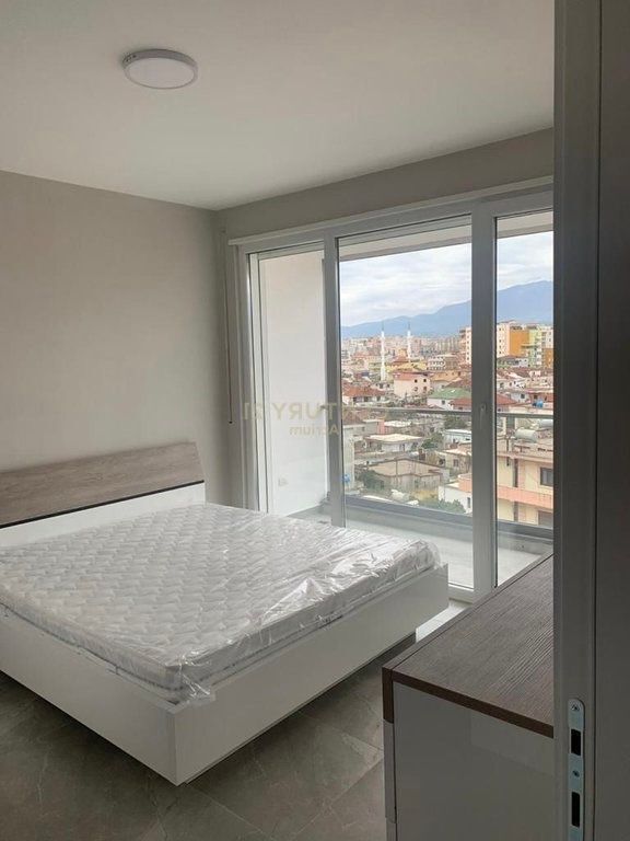 JEPET APARTAMENT 2+1 + POST PARKIMI ME QIRA TEK FIORI DI BOSCO !