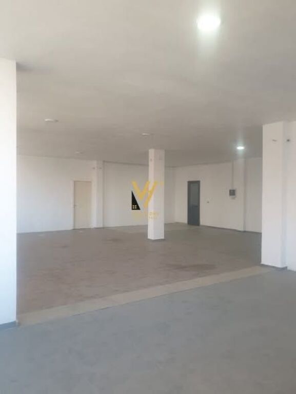 OFFICE 170 M2 FOR RENT IN ASTIR 60,000 LEKE