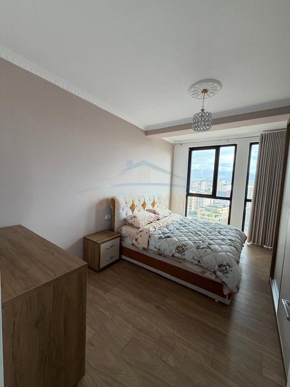 Qera, Apartament 2+1+Post Parkimi,Rezidenca Golden Tower,Mine Peza