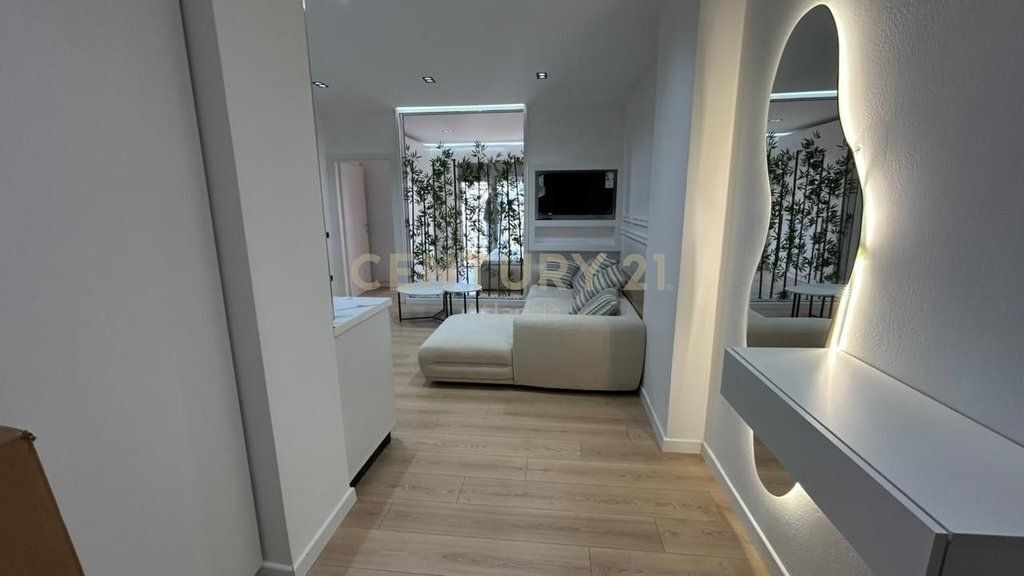 Apartament 1+1 Për Shitje në Stacionin e Trenit, Durrës