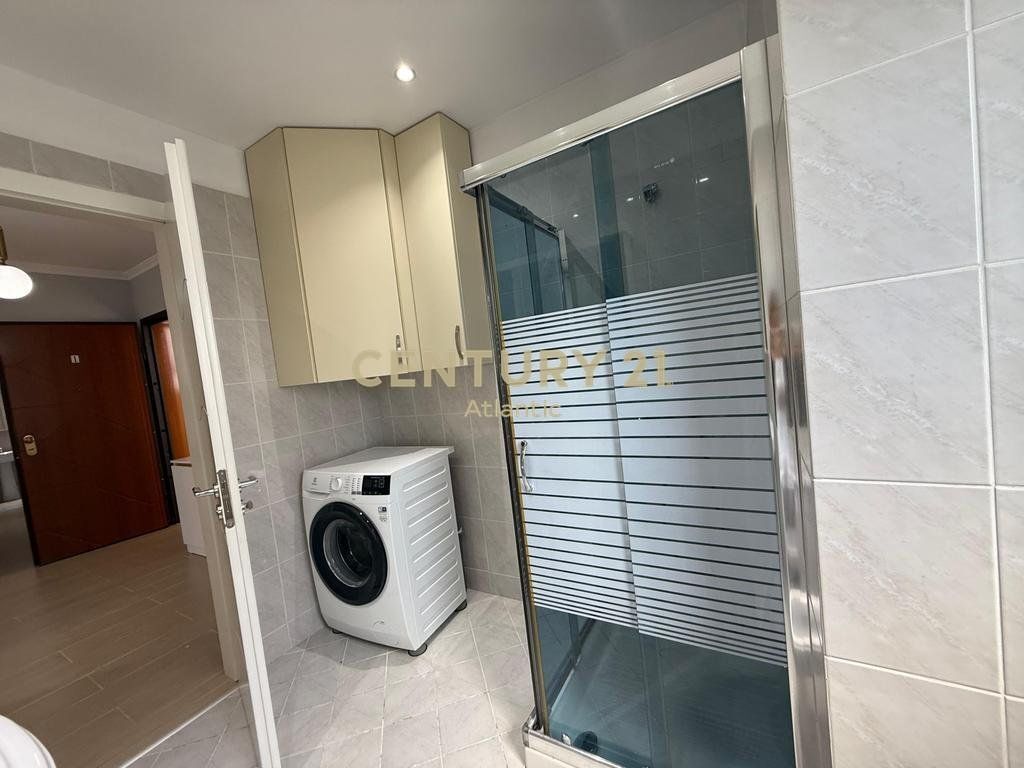 Appartamento 2+1+2wc In Vendita a Golem, Durrës - 125.000€ | 106 m²