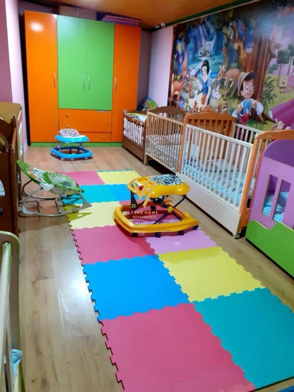ASILO NIDO 200M2 IN AFFITTO A YZBERISHT 100.000 LEKE