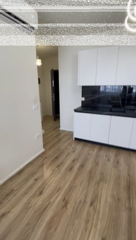 Apartment 2+1, Amerikan 3!