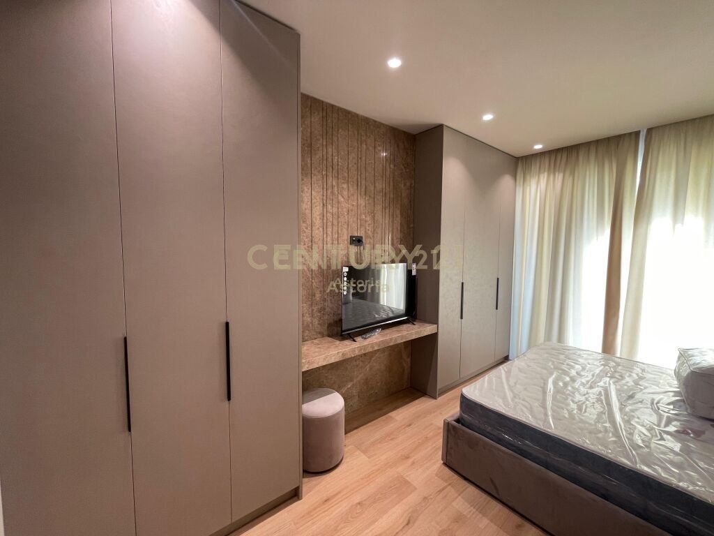 FOR RENT 2+1+2+PARKING SPOT AT "GRAND GALLERY" IN YZBERISH 800 € /Month Total Area 110m2