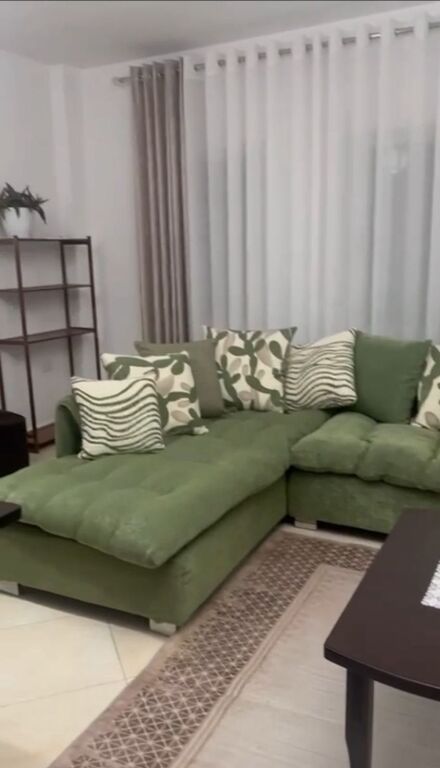 Jepet me qera apartament 2+1 Don Bosko 600 Euro!