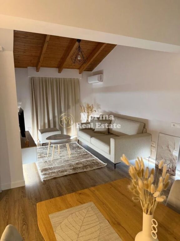 Affitto | Appartamento 1 + 1 | Comune di Parigi | 850 €/mese
