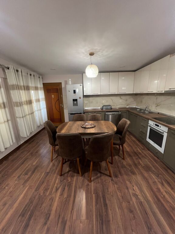 🏢At Mozaiku of Tirana, Sander Prosi Street, near Kingston Café, apartment 3+1+2 for rent, furnished 600 Euro