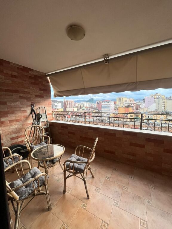 Affitto, Appartamento 1+1, Via Durazzo, Tirana