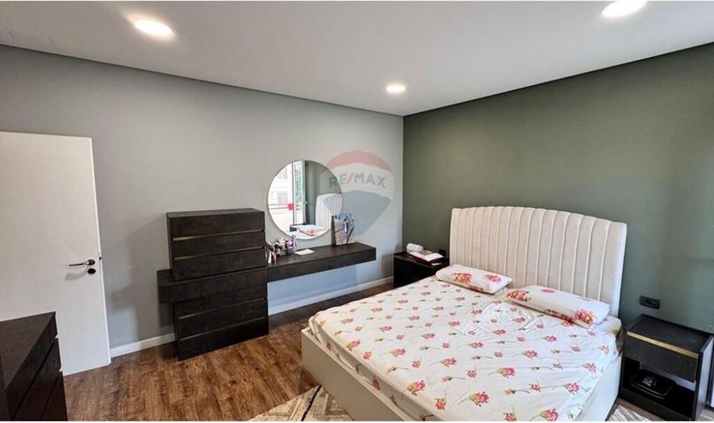 Apartment 3+1 for rent at 5 Maji