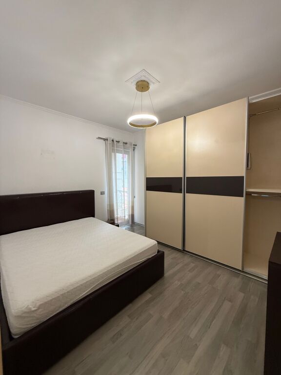 Apartment 2+1+2 tower bridge for rent