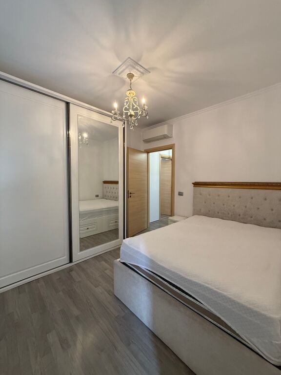 Apartment 2+1+2 tower bridge for rent