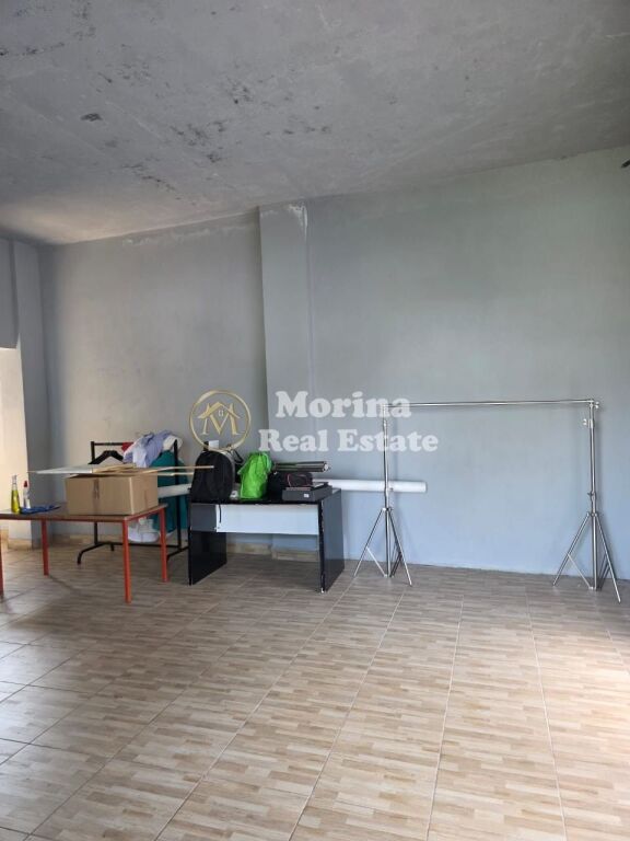 Rent | Business Premises | Fusha Aviacionit | 400 €/month