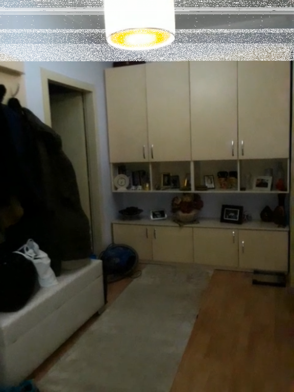 Apartment 1+1, Porcelain!