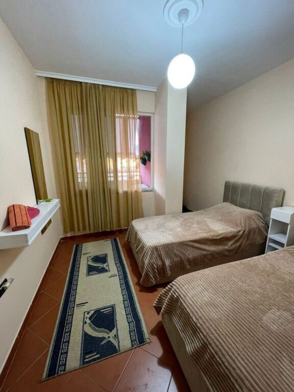 APARTAMENT ME QERA 2+1 BLLOK 80.000 LEKE