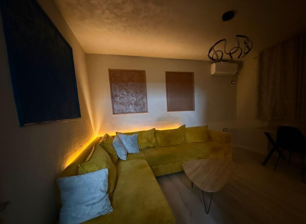 🏡 Apartament 1+1 me Qira – Rruga e Dibrës