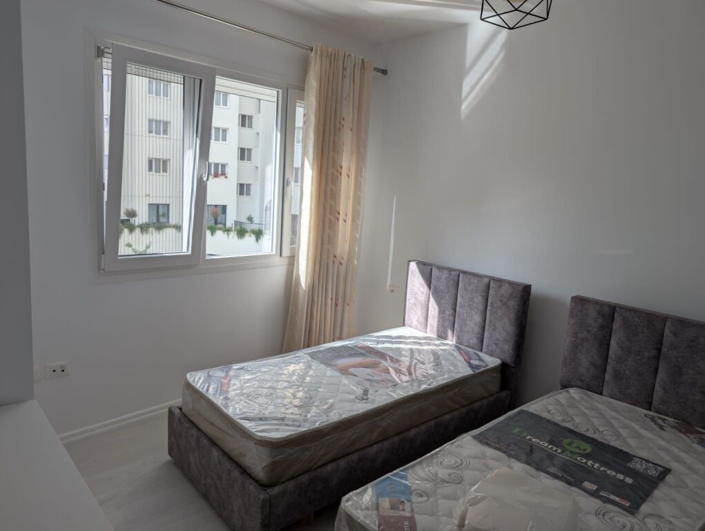 Apartament 2+1+ Parking per qira tek River Residence ne Astir.
