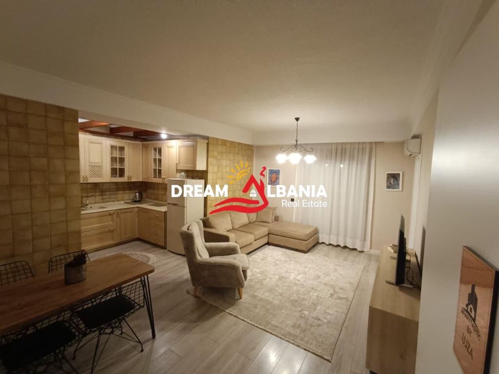 Apartament 2+1 Ne Shitje ne Qender afer 9 katsheve (Akutalisht 1+1 + Gasonire)(ID 41212157)
