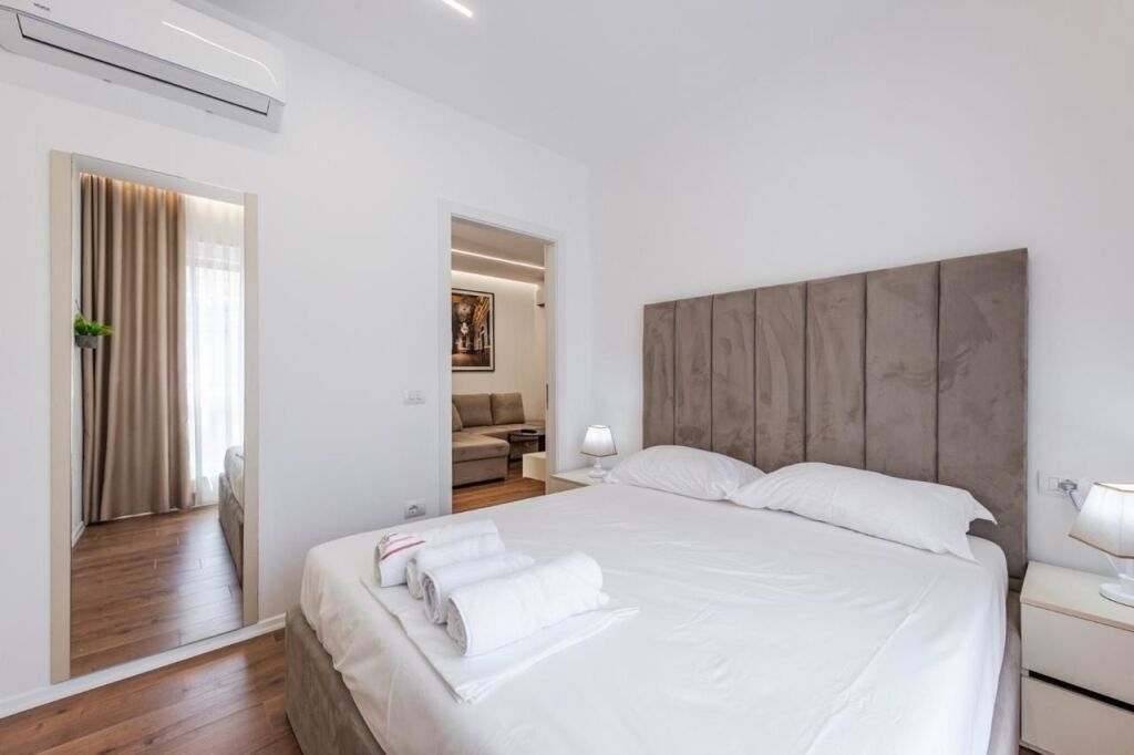 APPARTAMENTO IN AFFITTO 1+1 A MYSLYM SHYR, TIRANA