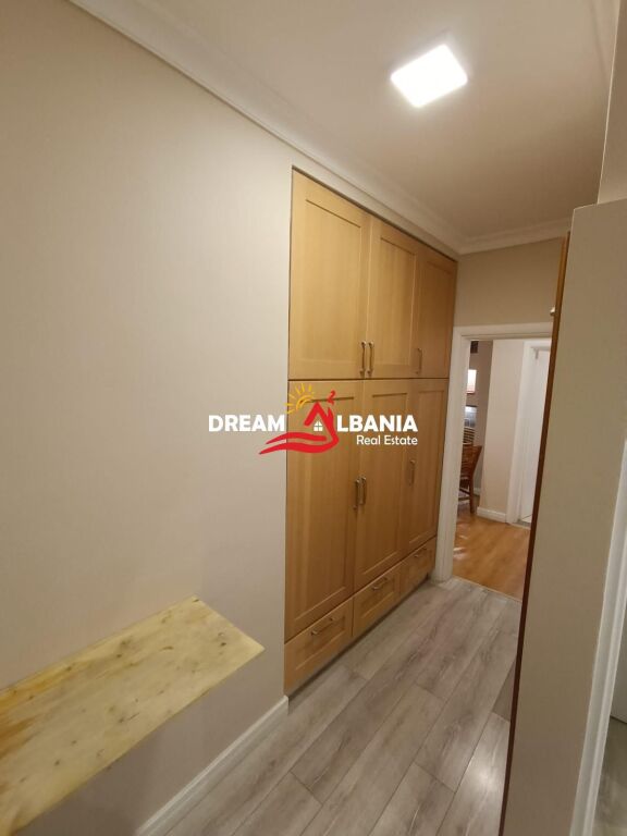 Apartament 2+1 Ne Shitje ne Qender afer 9 katsheve (Akutalisht 1+1 + Gasonire)(ID 41212157)
