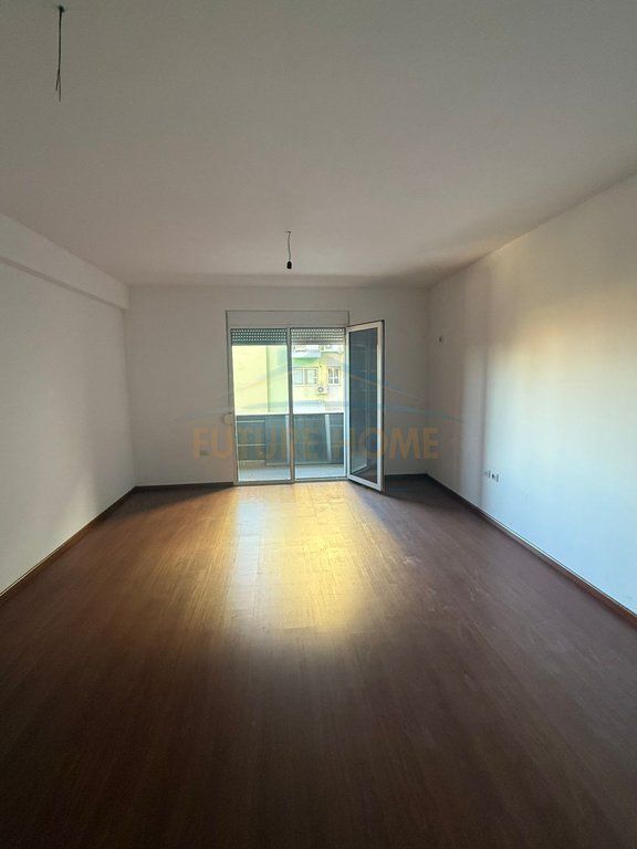 Qera, Apartament 2+1+2, Ndre Mjeda, Tiranë.