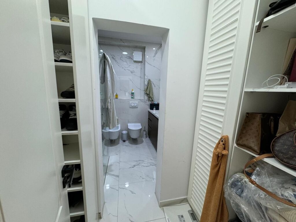 Shitet Apartament 3+1+2+Parkim Sheshi Willson📍Stadiumi Dinamo