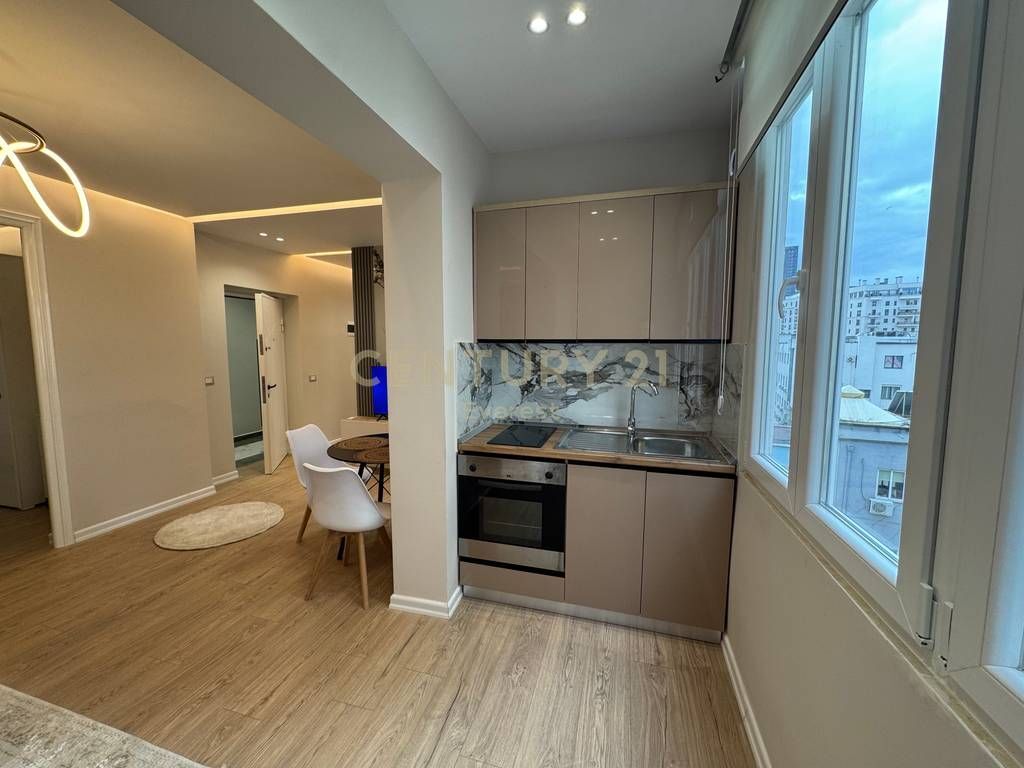 RRUGA E BARRIKADAVE, SHESIM APARTAMENT 1+1