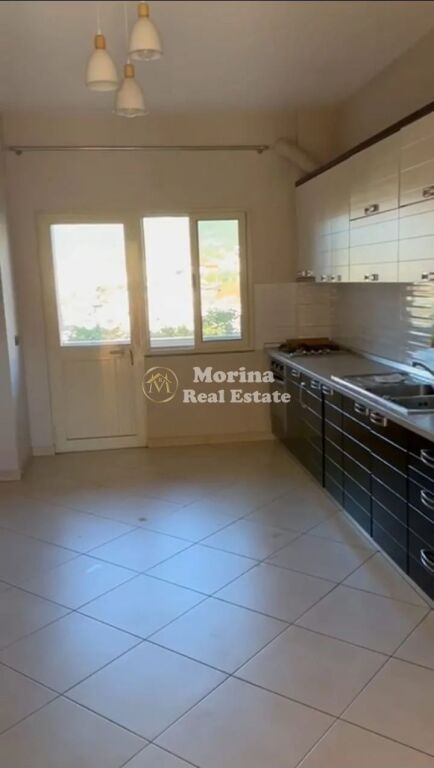Rent | Apartment 1 + 1 | Kinostudio | 350 €/month