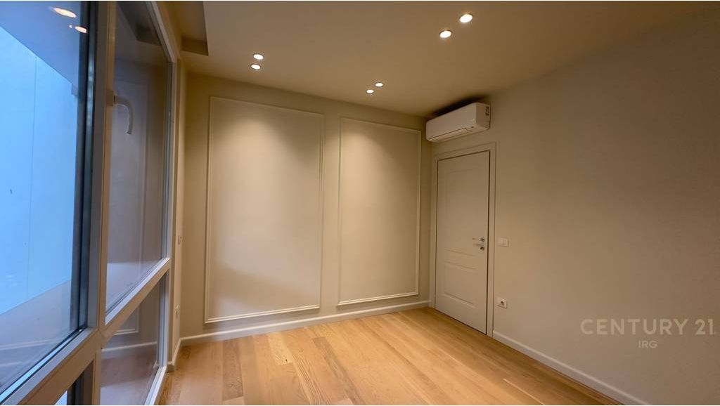 Luxurious apartment 3+1+2 for sale near the Palace of Brigades