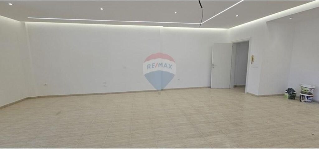 Apartment 2+1 for sale in Laprak!