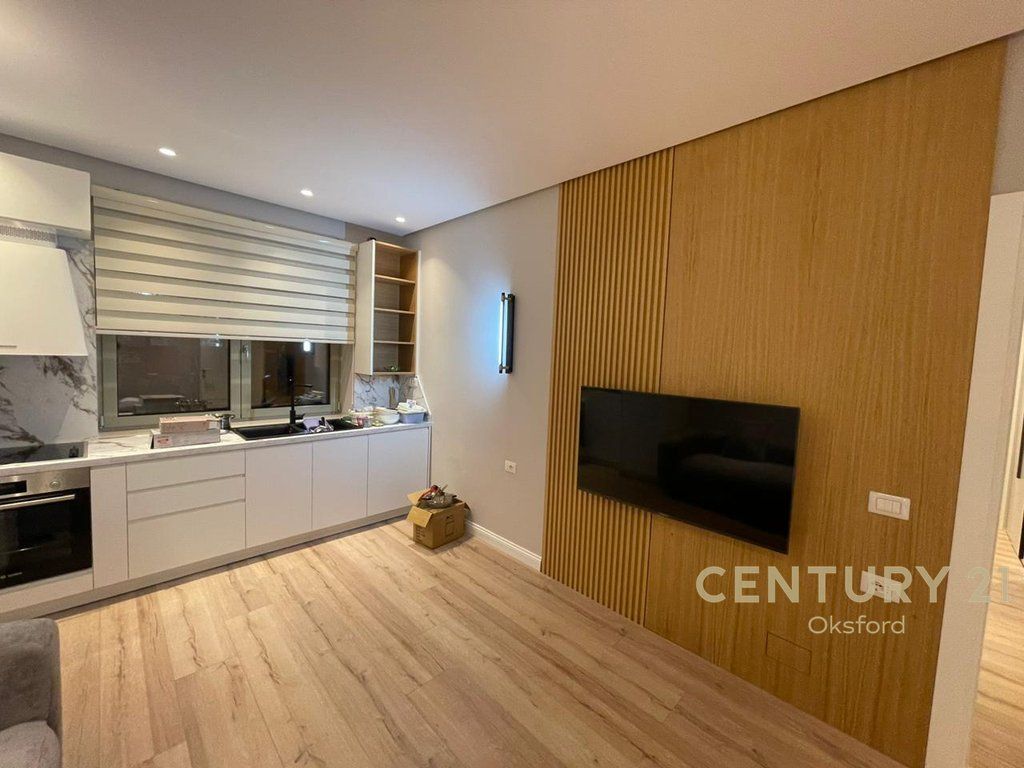 SHITET APARTAMENT 2+1+2 ,VASIL SHANTO PRANE KESH