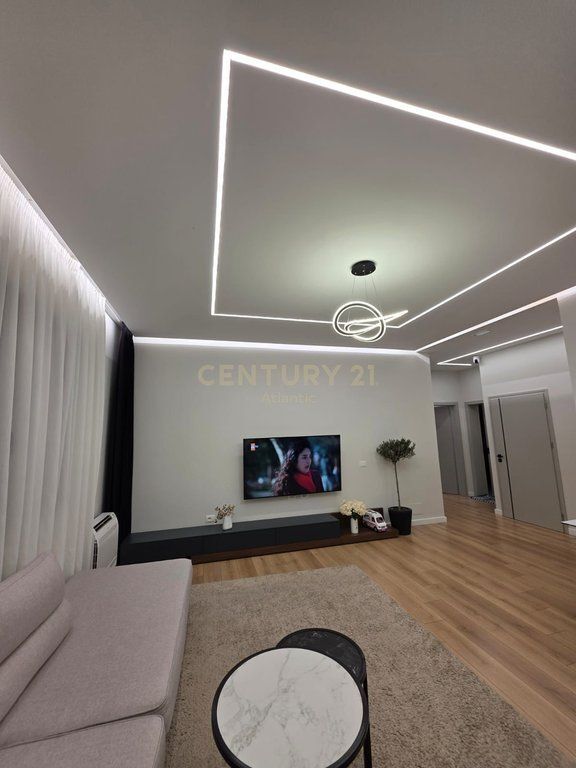 VILE UNIKE 3 KATESHE PER SHITJE NE 4 RRUGET , SHIJAK DURRES