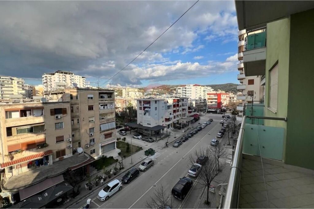 🏡 APARTAMENT 1+1 PËR QIRA – RRUGA HASAN KUSHTA, VLORË
