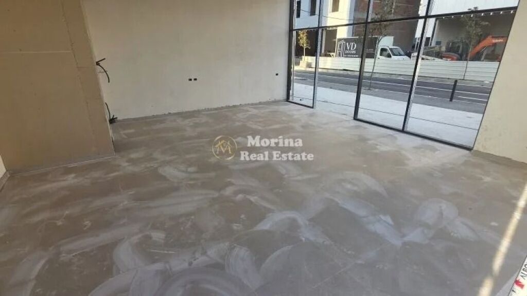 Rent | Business Premises | Porcelan | 1270 €/month