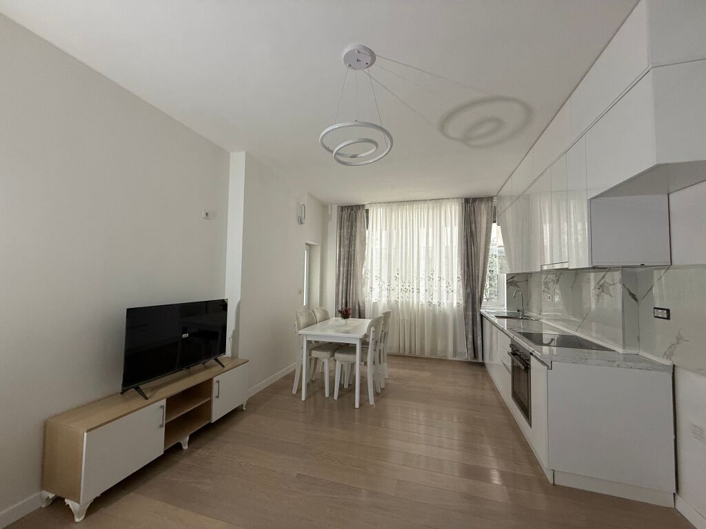 Affittiamo appartamento 1+1 presso lo Zoo Complesso Mateo