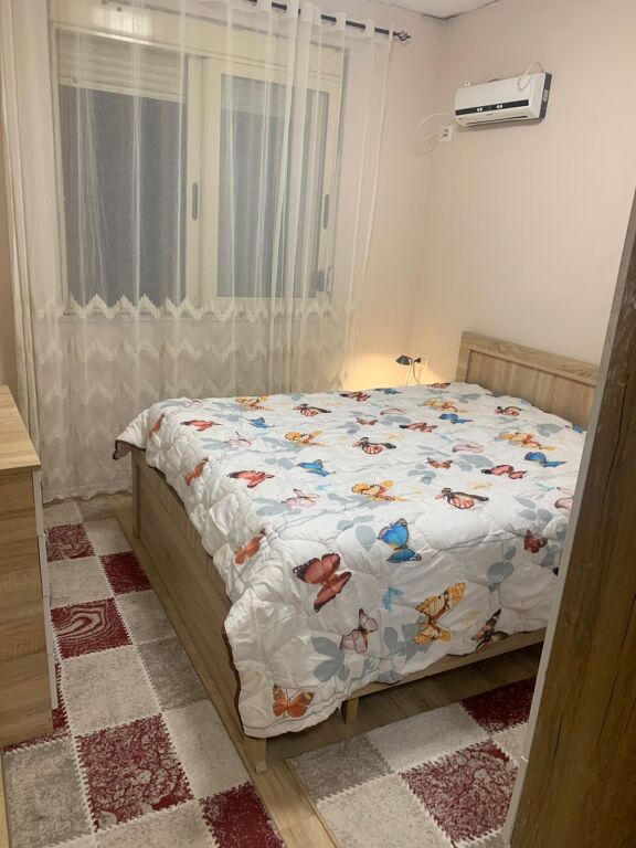 Jepet me qera apart 2+1 prane Kopshtit Zoologjik