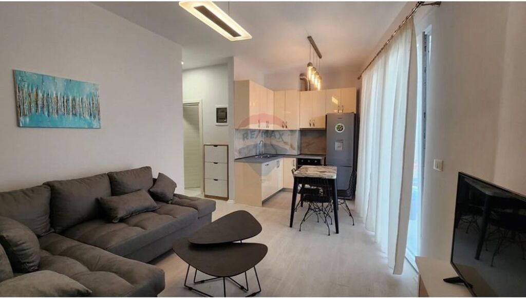 Appartamento Moderno 1+1, in affitto a River R. 1.