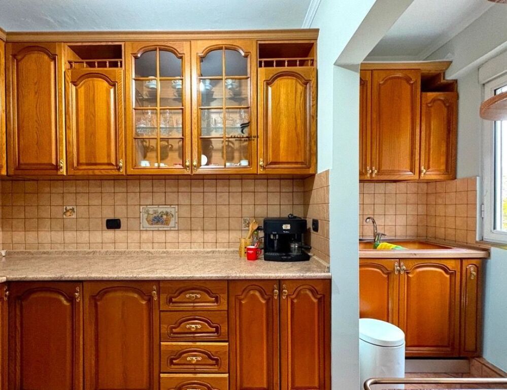 APARTAMENT ME QERA 1+1 LAPRAKE 50.000 LEKE