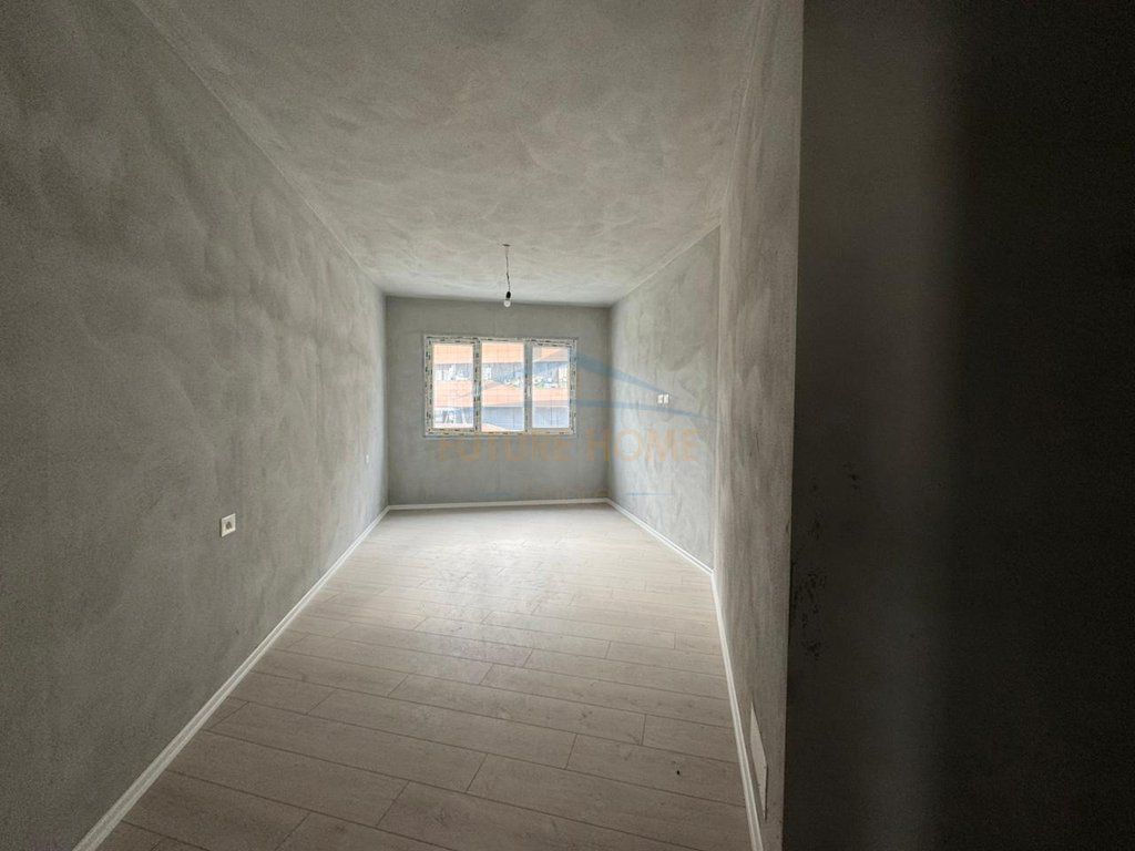 SHES,APARTAMENT 2+1+2+POST PARKIMI,RIVER RESIDENCE,UNAZA E RE