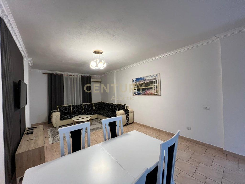 APARTAMENT 1+1 PER QERA NE PLAZH HEKURUDHA DURRES !