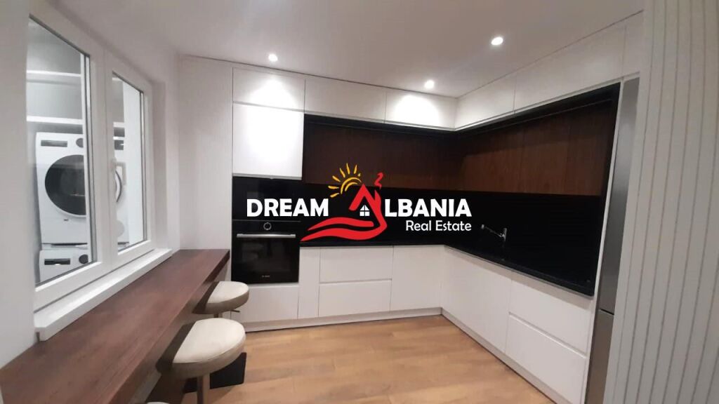 Super Apartament Luksoz 2+1+2+garazh me qera ne Bllok rruga Sami Frasheri (ID 42214523).