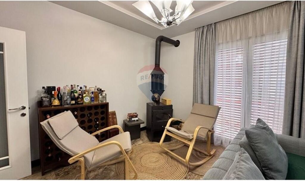 Apartament 3+1 me qira te 5 Maji